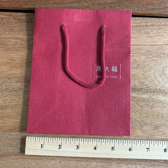 Chow Tai Fook Red Gift Bag 7.5" * 6" - Picture 1 of 3